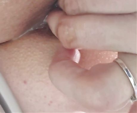 Anal Playing With Fingers And Bottle